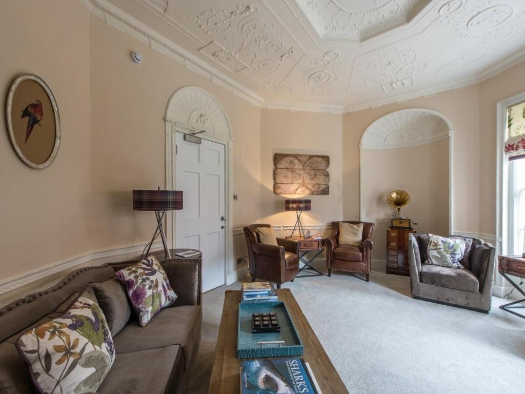 Darwin'S Townhouse Bed & Breakfast Shrewsbury Luaran gambar The Drawing Room
