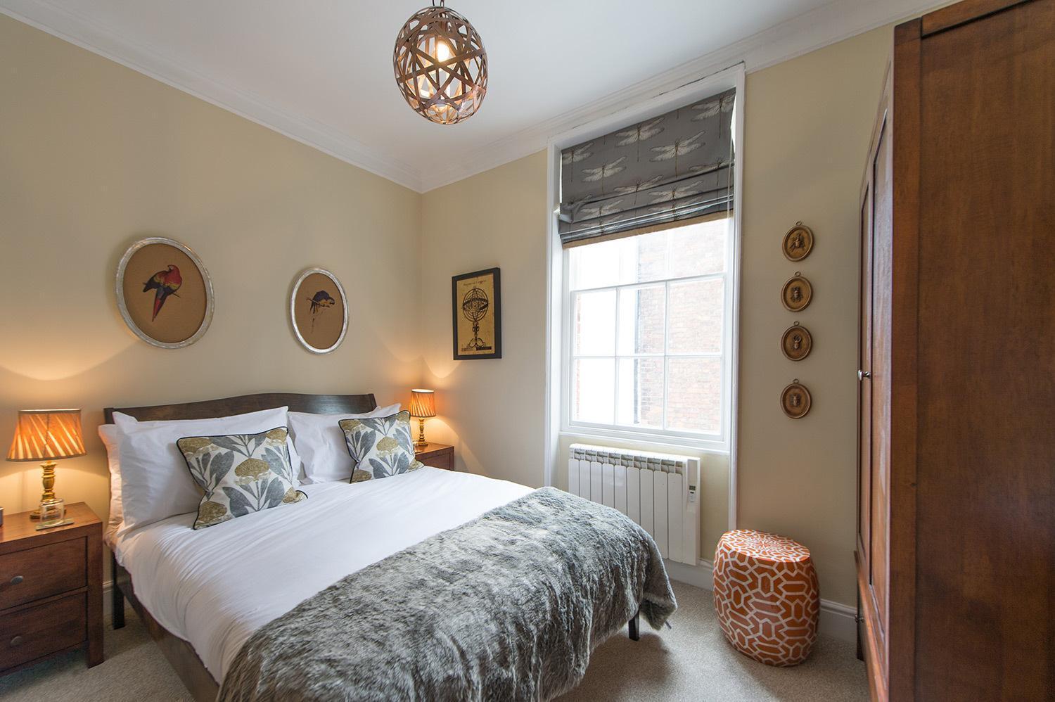 Darwin'S Townhouse Bed & Breakfast Shrewsbury Bilik gambar A bedroom at the hotel